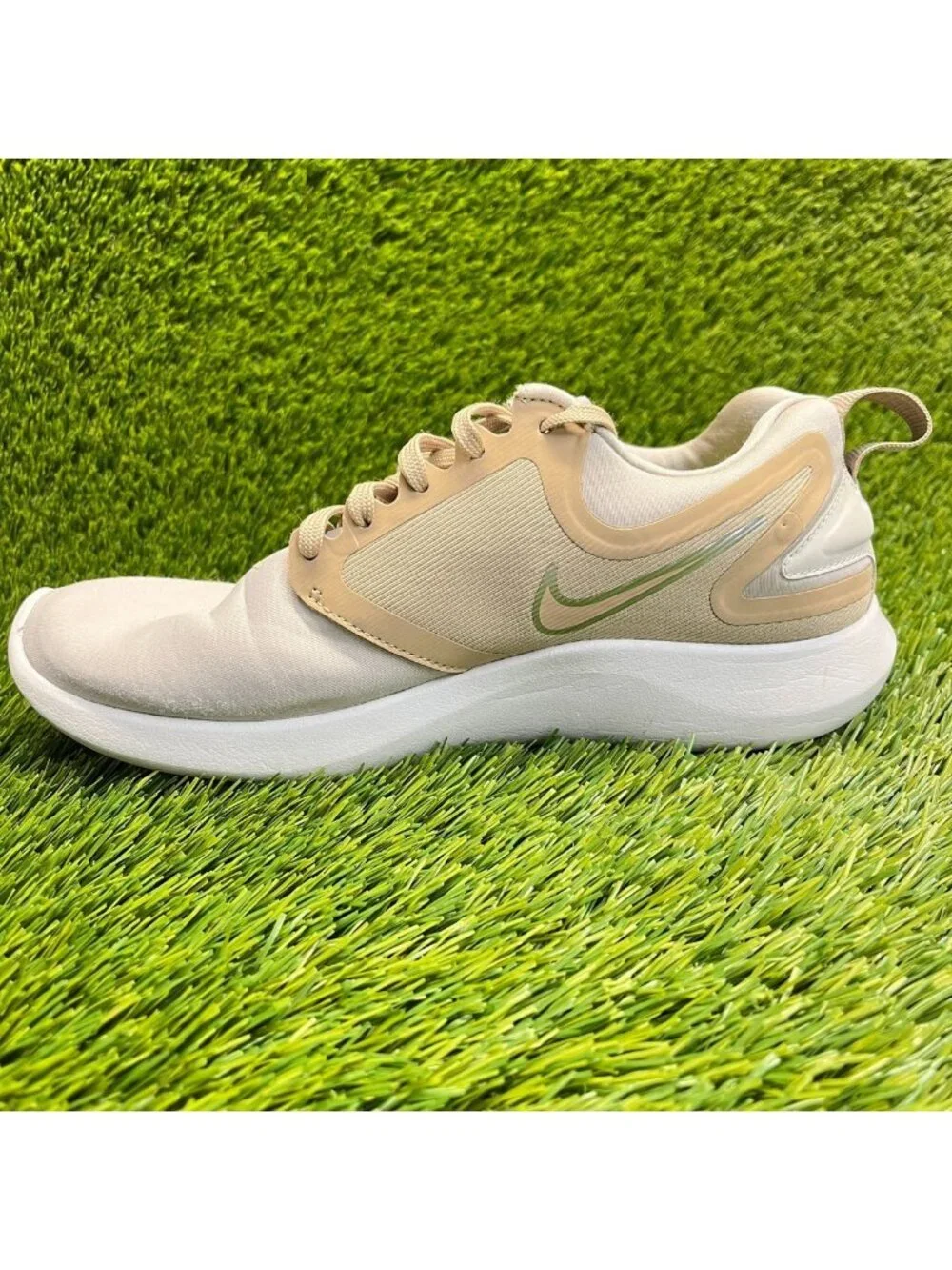 Nike please review